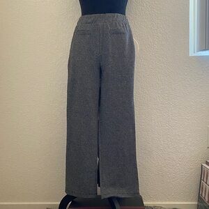 Women's Gray Cropped Pants